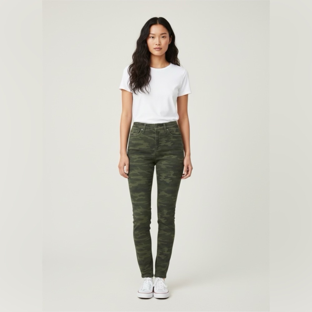 Lucky Brand Women’s Army Green Camo Print Brooke Legging Jean Sz 2/26